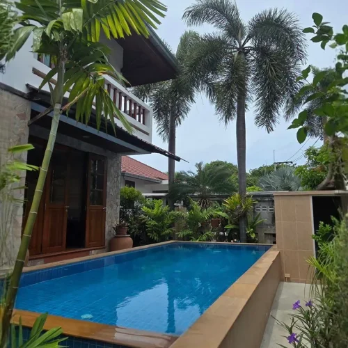 Pool Villa Bangrak